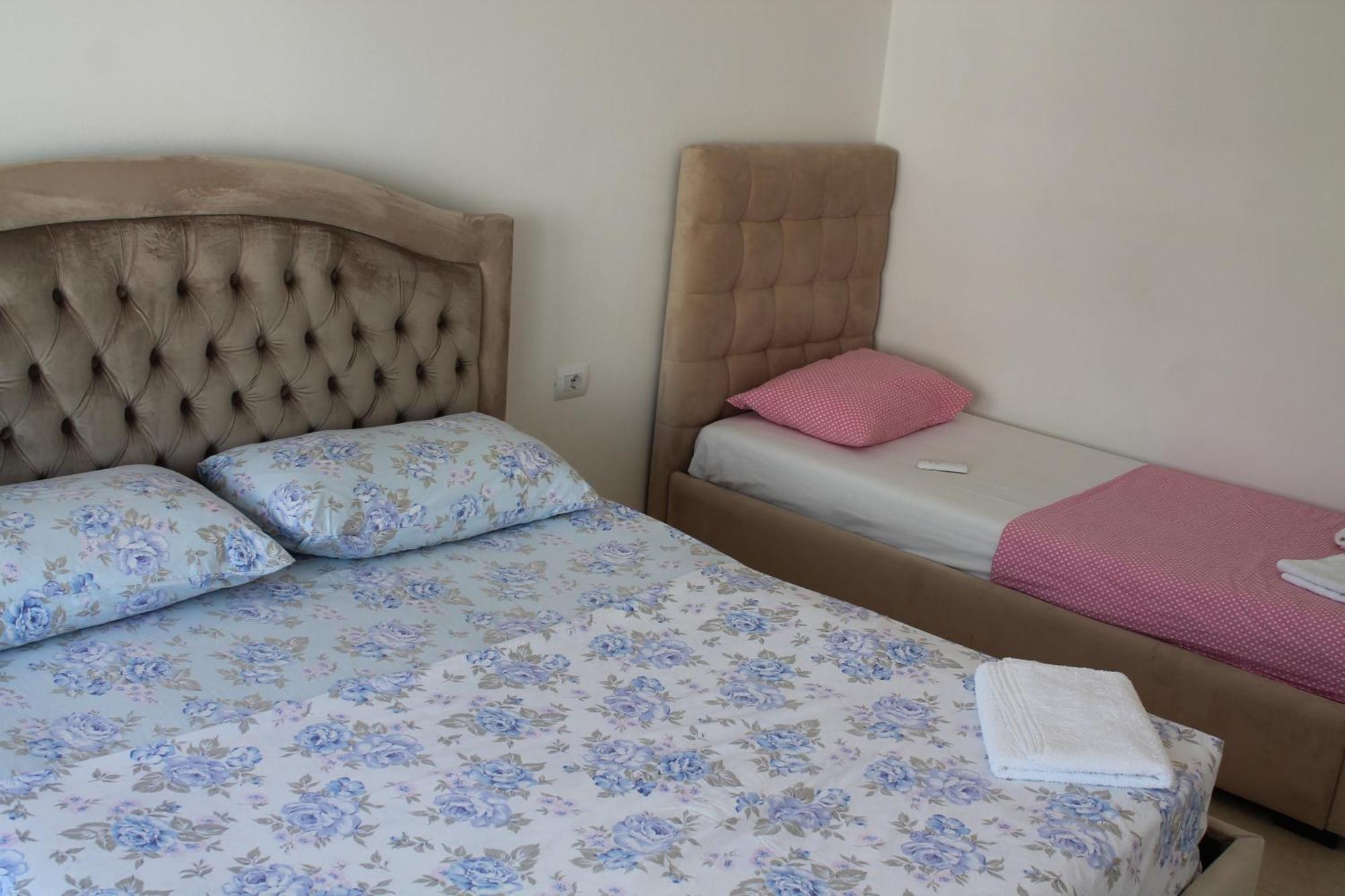 Blue Apartments & Hotel Shengjin Ngoại thất bức ảnh
