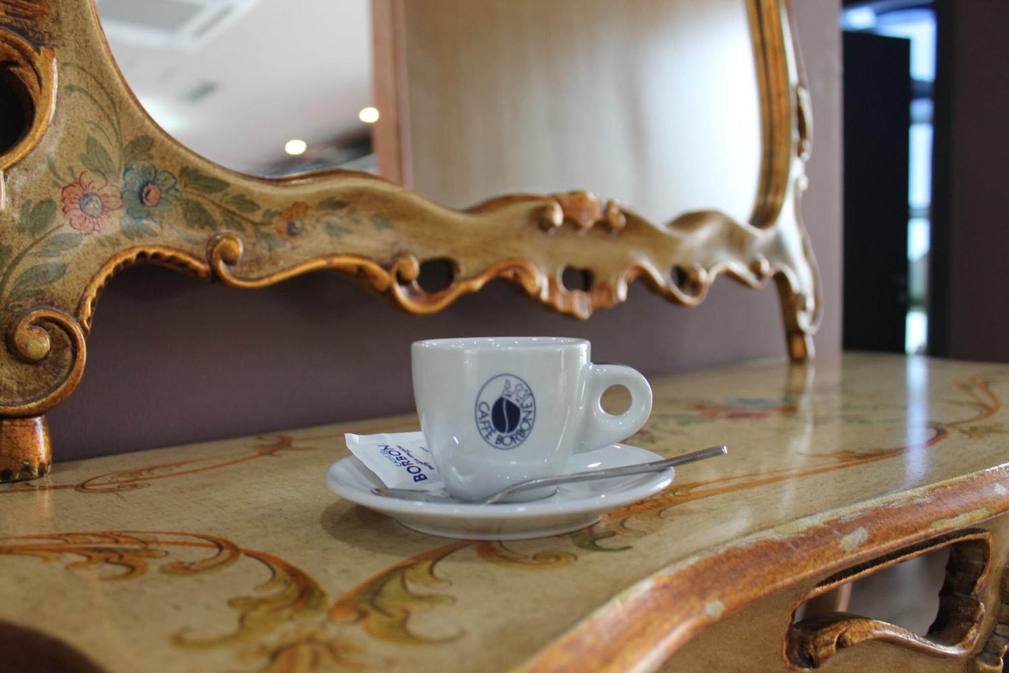 Blue Apartments & Hotel Shengjin Ngoại thất bức ảnh