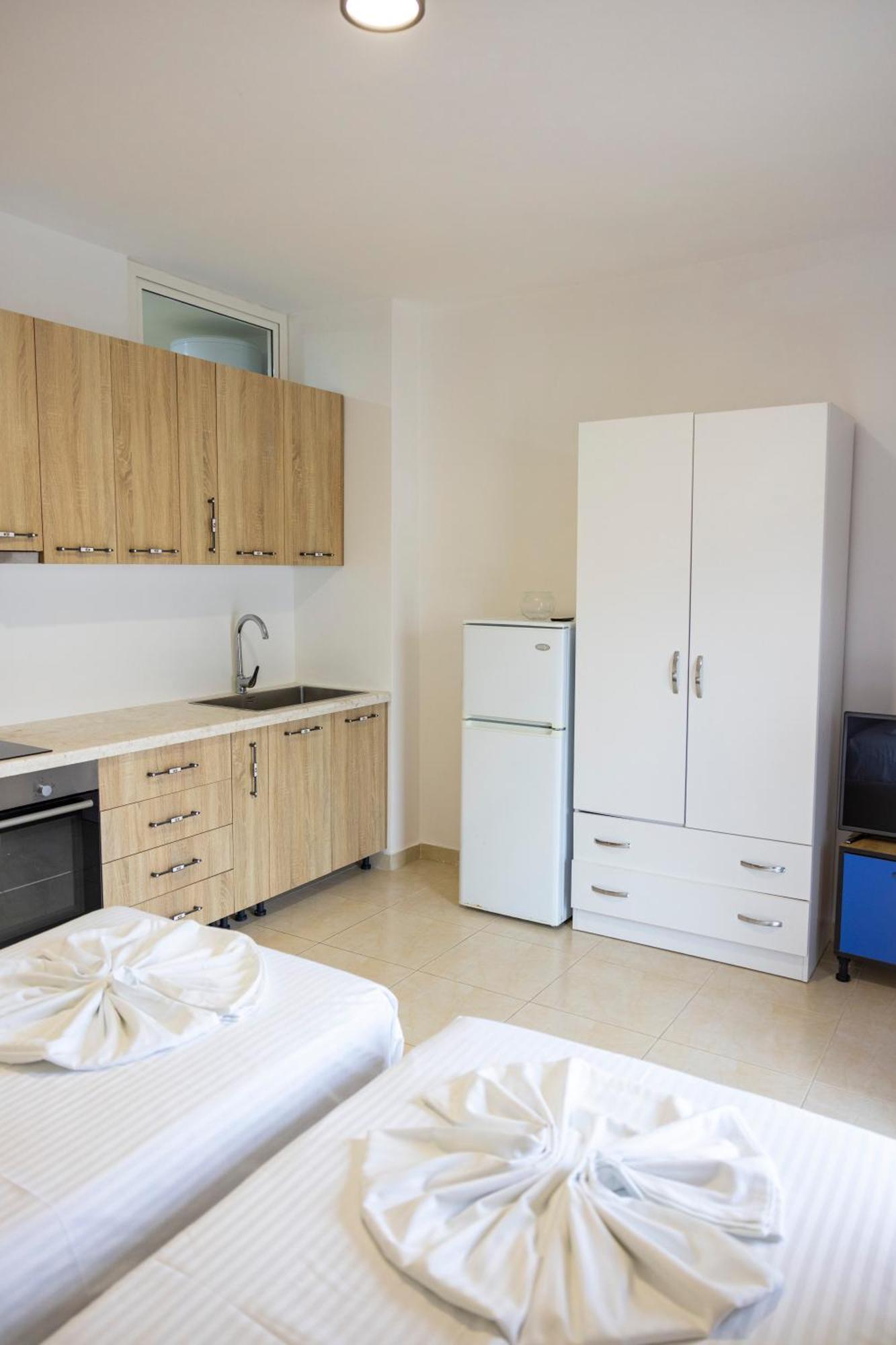 Blue Apartments & Hotel Shengjin Ngoại thất bức ảnh